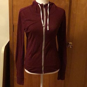 Maroon zip up juniors small